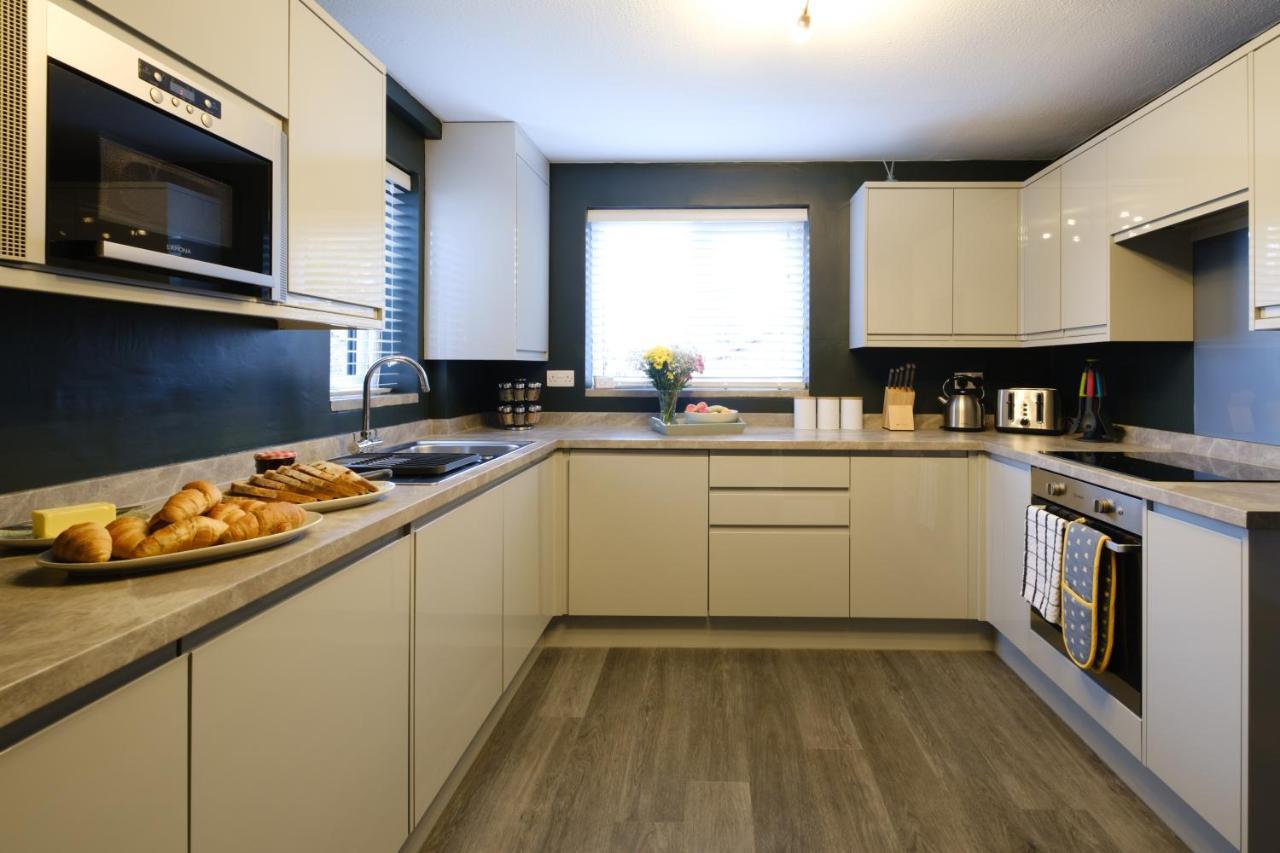Rockside - Luxury 1 Bedroom Home With Hot Tub, Central Location, Parking And Pet Friendly ويندرمير المظهر الخارجي الصورة